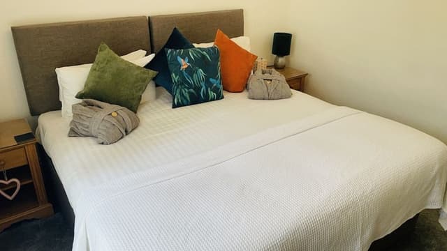 Double or Twin Room, Ensuite (room 1)