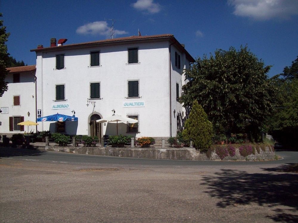 Albergo Ristorante Gualtieri2