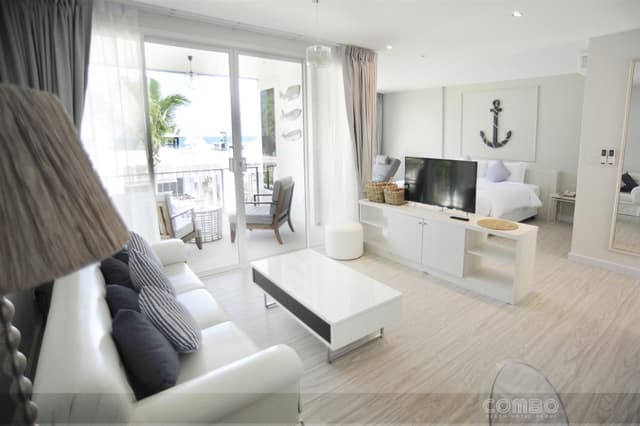 Grand Deluxe Suite
