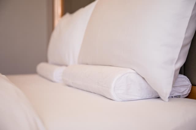 Huazhu - Destress Superior Bed Room