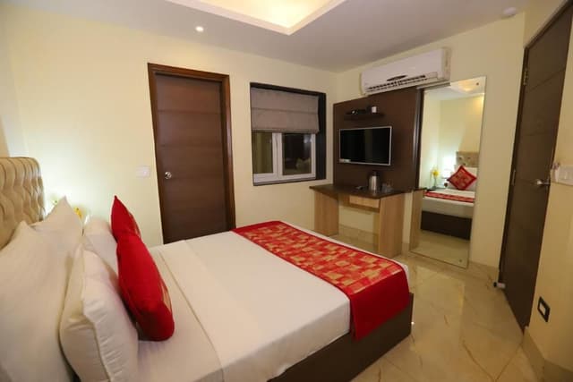 Executive Room 2X