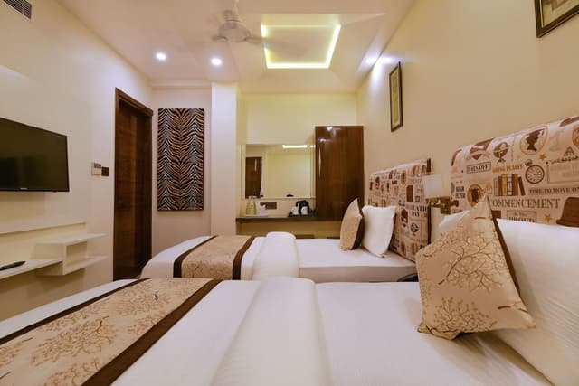 Family Room (With Airport pick up)