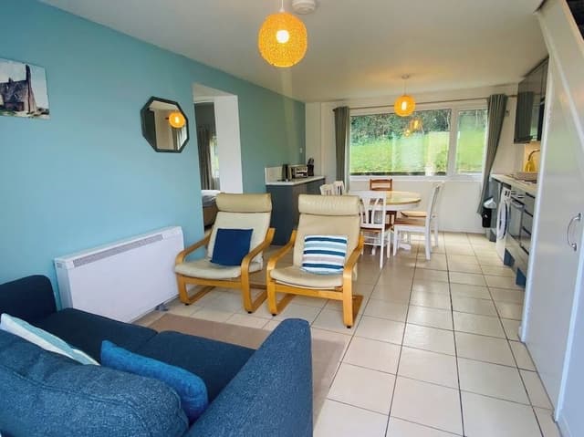 Chalet, 3 Bedrooms (Seashell 40)