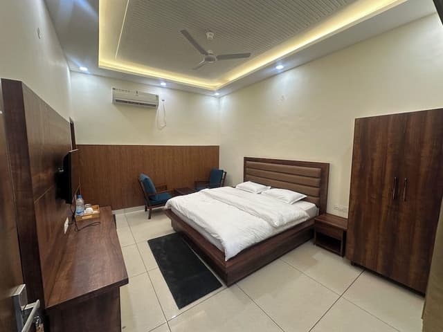Deluxe Double Room