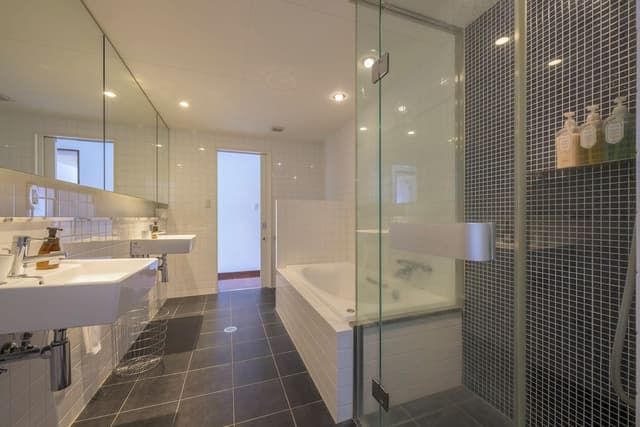 Penthouse, 4 Bedrooms, Mountain View
