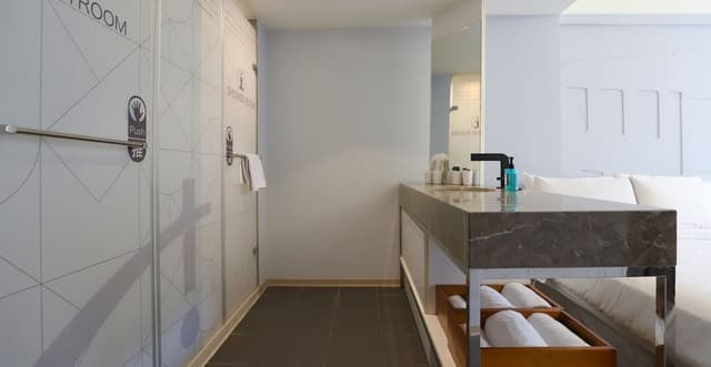 Deluxe Quadruple Room, 2 Double Beds