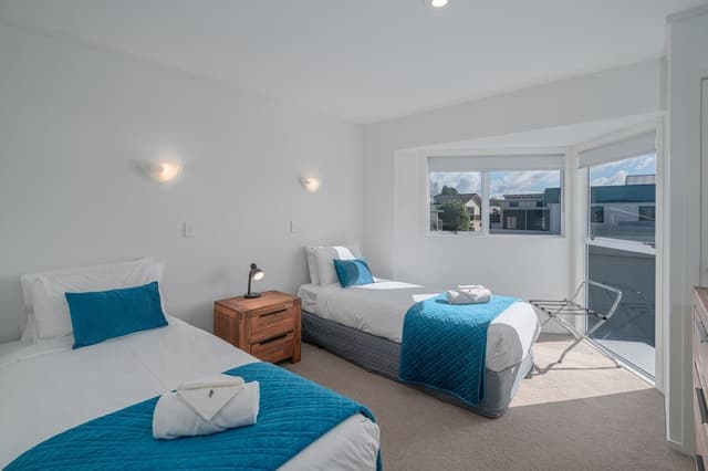 First Floor Two Bedroom with Kitchenette and Sea View
