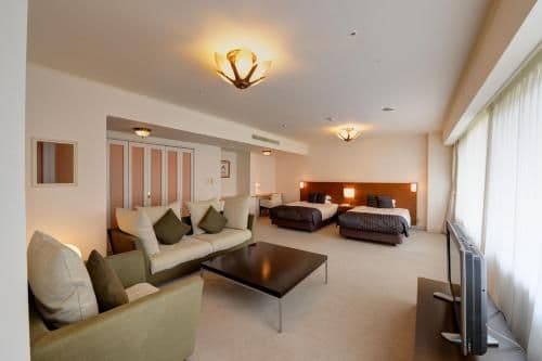 Superior Twin Room with Garden View - Non-Smoking