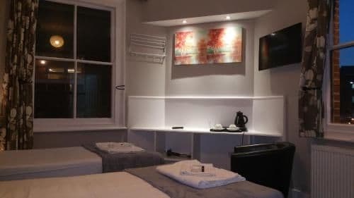 Twin Room with Private Bathroom