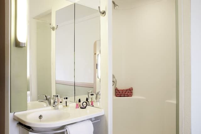 Triple Room, 1 Double Bed