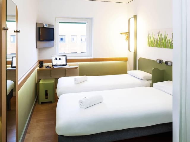 Twin Room, 2 Twin Beds