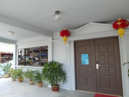 ไวท์คอทเทจ (White Cottage)1