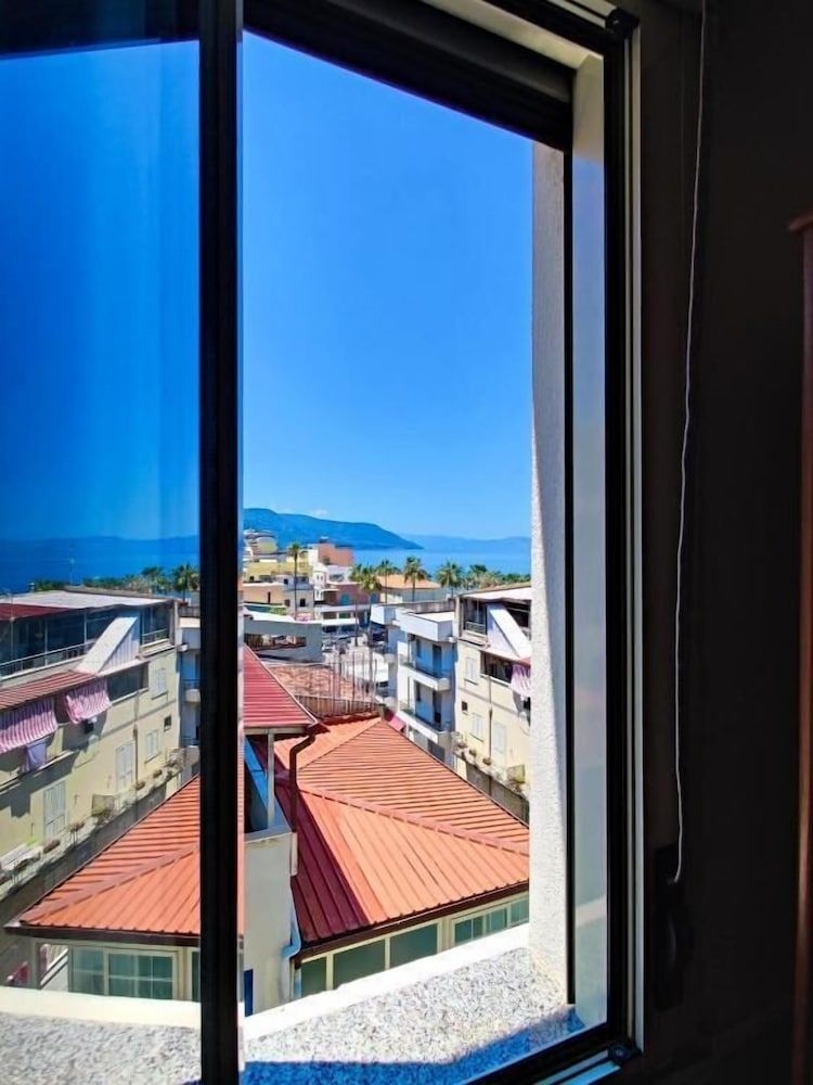 Albergo delle Rose1