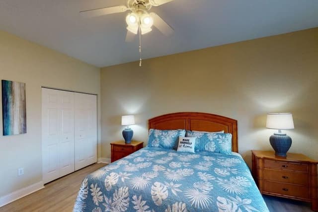 Condo, Multiple Beds (Palms Of Treasure Island #210)