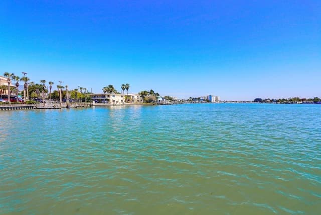 Condo, Multiple Beds (Palms Of Treasure Island #210)