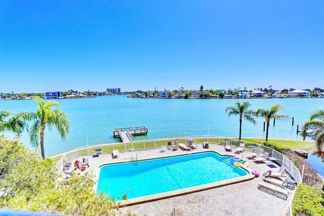 Condo, Multiple Beds (Palms Of Treasure Island #210)