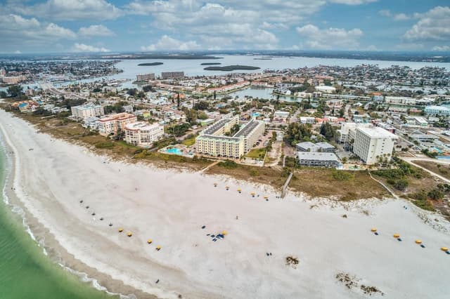 Condo, Multiple Beds (Palms Of Treasure Island #210)