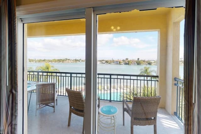 Condo, Multiple Beds (Palms Of Treasure Island #210)