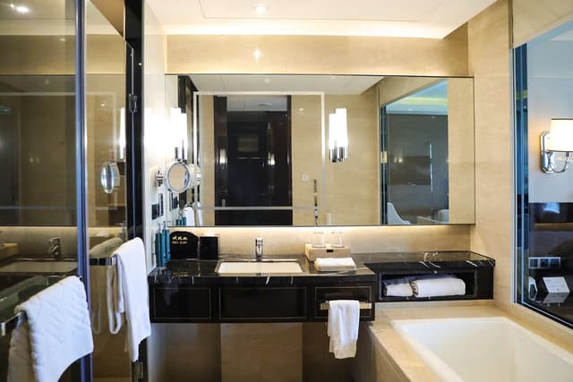 TWIN PREMIUM LAKE VIEW ROOM