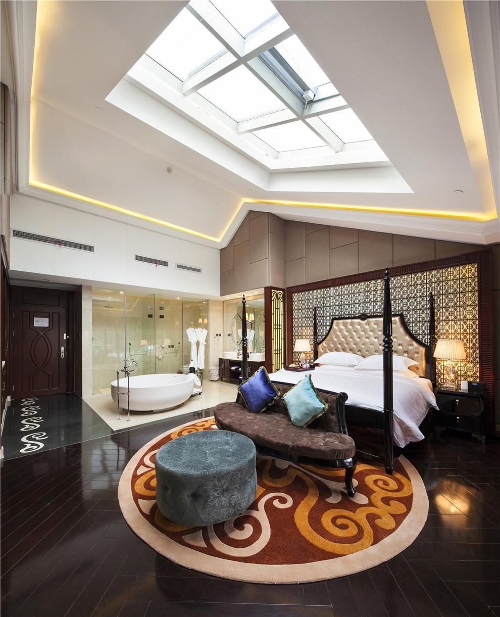 เอเดน คลับ เฮาส์ (Eden Club House)0