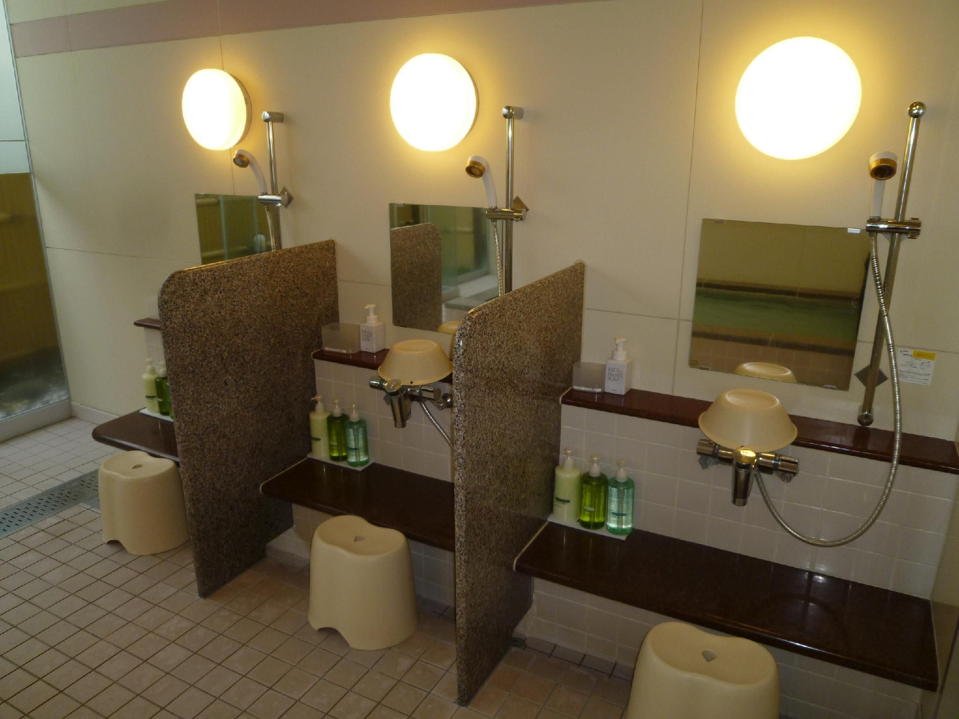 โรงแรมสตาร์ โคริยะมะ (Star Hotel Koriyama)4
