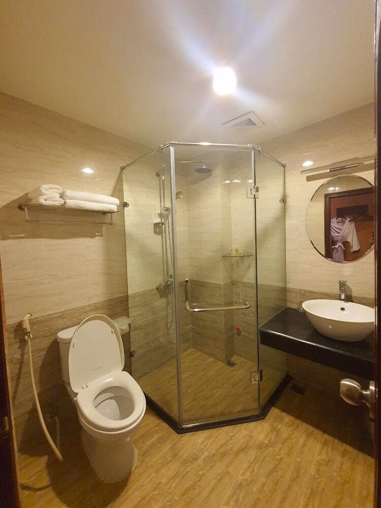 Ruby Hotel3