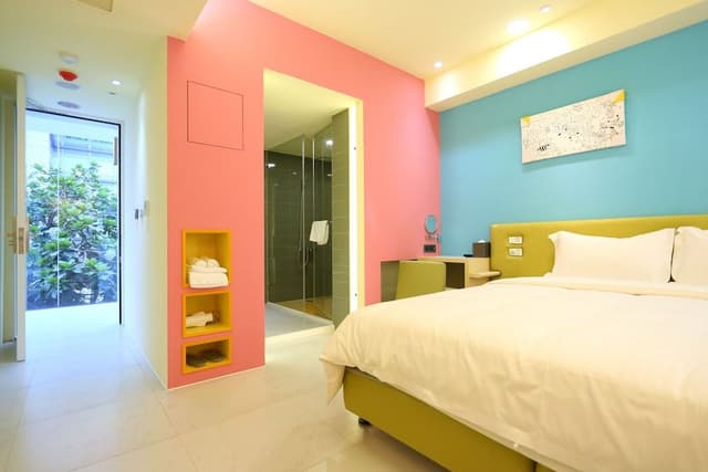 Standard Double Room, No Windows