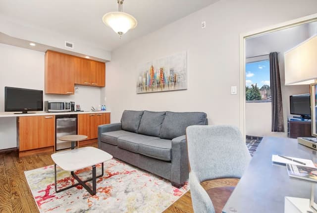 Suite, 1 King Bed with Sofa bed, Kitchenette