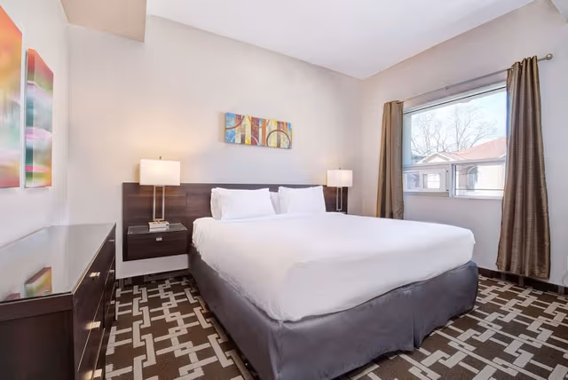 Suite, 1 King Bed with Sofa bed, Kitchenette