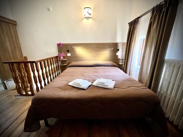 Superior Duplex, 2 Bedrooms, 2 Bathrooms, Mountain View