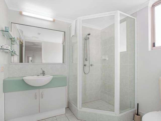 Deluxe Apartment, 3 Bedrooms, Balcony, Partial Ocean View