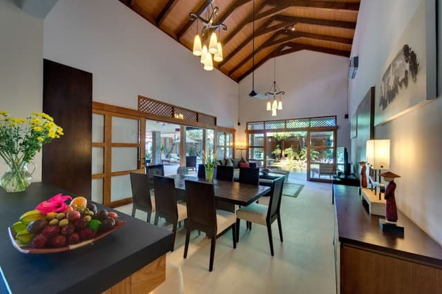 4 Bedrooms Private Pool Villa