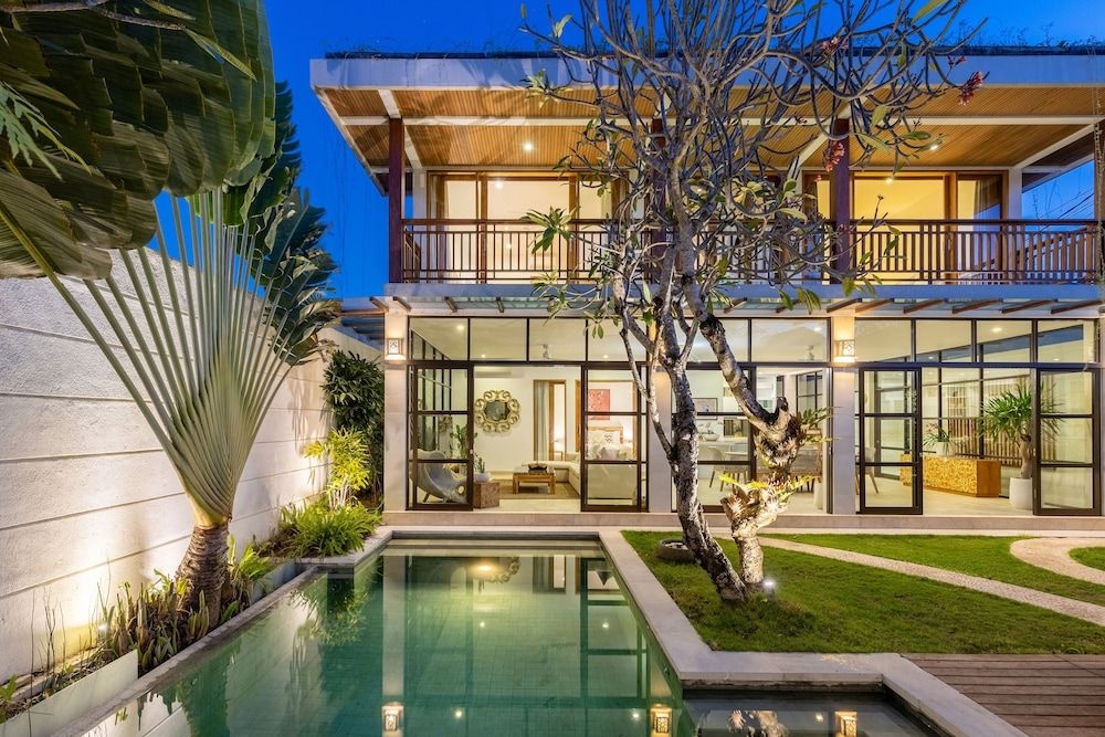 Villa Lumut1