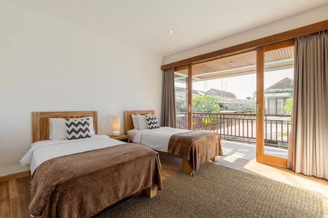 Deluxe Villa