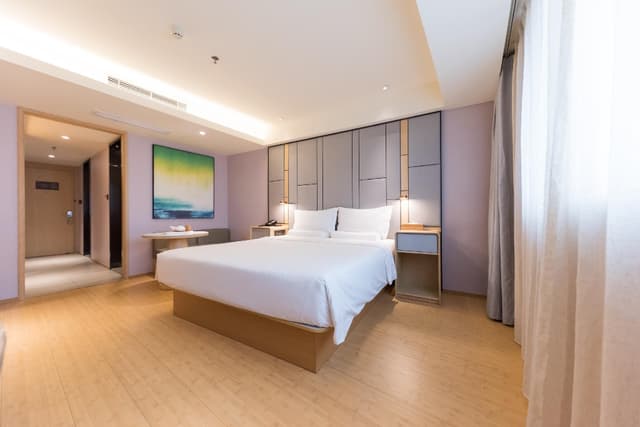 Zero Pressure Superior Queen Room