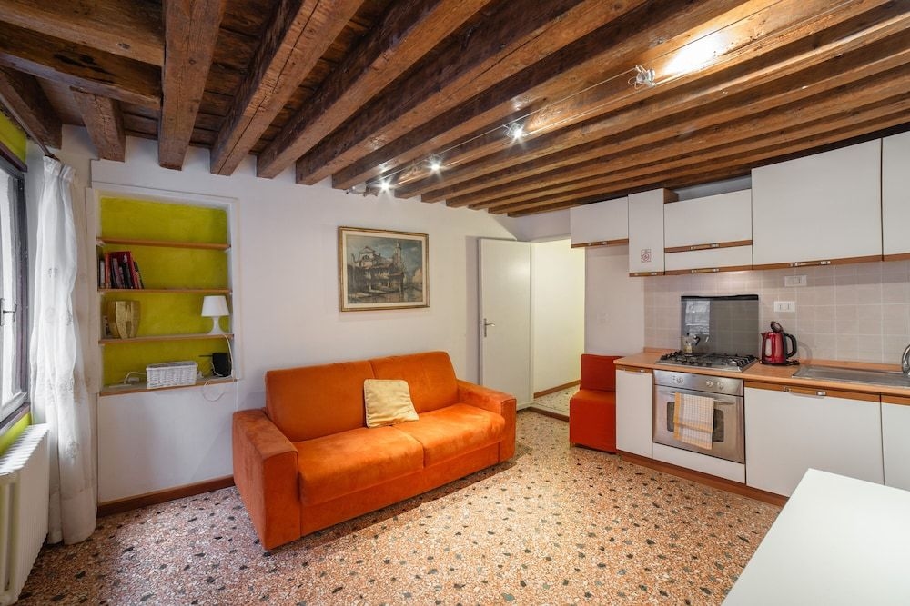 Frari 23