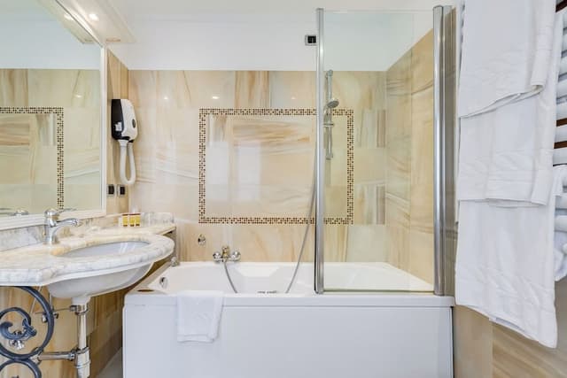 Junior Suite (3 adults)