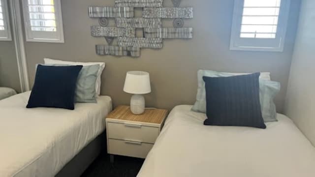 2 Bedroom Superior Apartment with Broadwater View