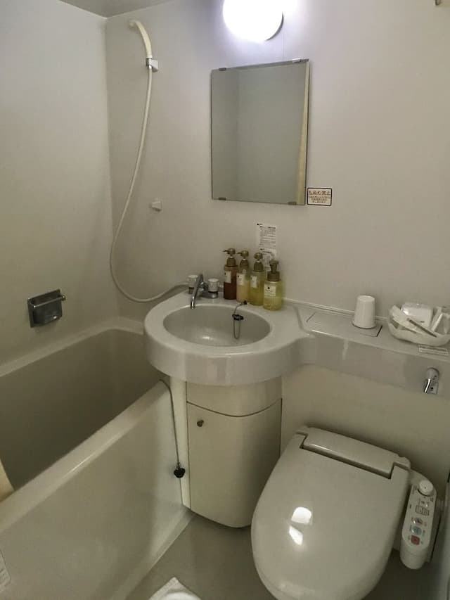 Standard Twin Room, Smoking