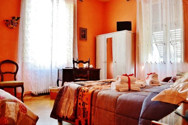 Double Room, 1 Double Bed, Private Bathroom (External)
