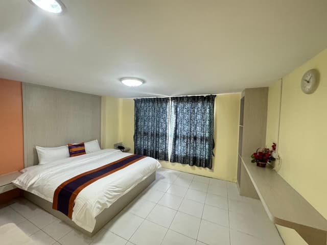 Premier Suite