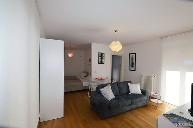 Studio, 1 Queen Bed, Kitchenette (Kensington)