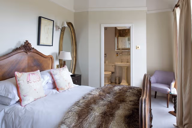 Small Double Room