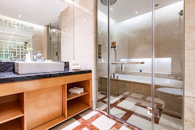 Deluxe Room - 1 Double Bed