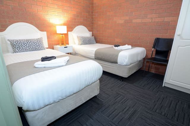 Standard Family Room (2 Bedrooms)