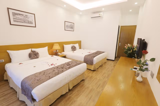 Deluxe Double or Twin Room with Balcony