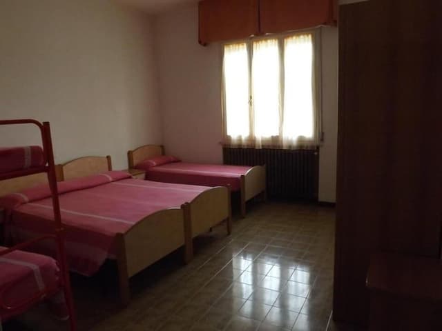 Basic Triple Room