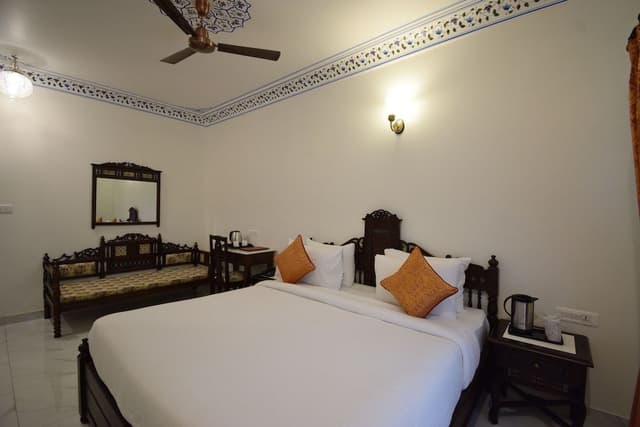 Royal Deluxe Room