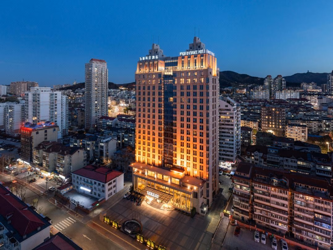 ไบรจ์เรเดียนซ์โฮเต็ล เหยียนไท่ (Brigh Radiance Hotel Yantai)0