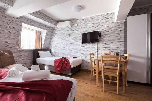 Superior Triple Room, Private Bathroom (Triple Studio)